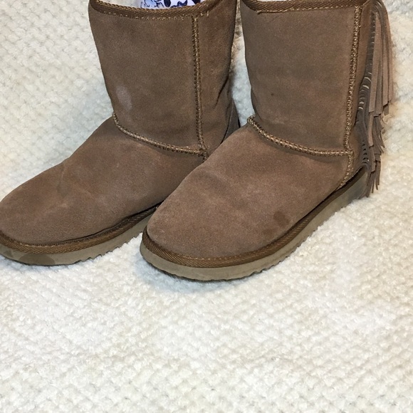 UKala Shoes - Ukala merino wool lined boots women’s 9